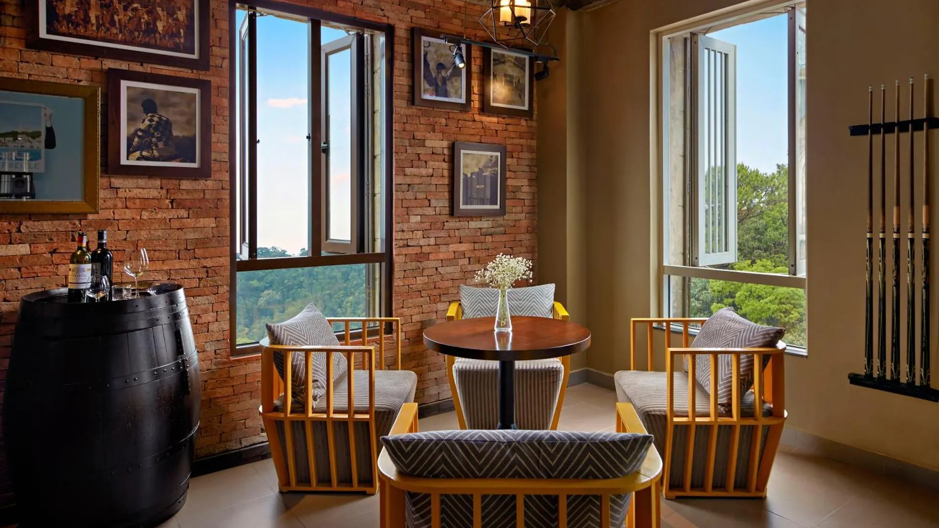 Mercure Danang French Village Bana Hills Hotel